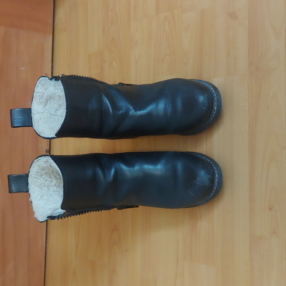 Maguire Rachel Black Leather Shearling Lined Winter Boots - Picture 3 of 9